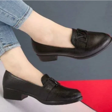 خرید کفش کالج زنانه مشکی طرح آل وی